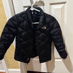 The North Face Kids Black Puffer Jacket. Girls size XS/6. Unisex